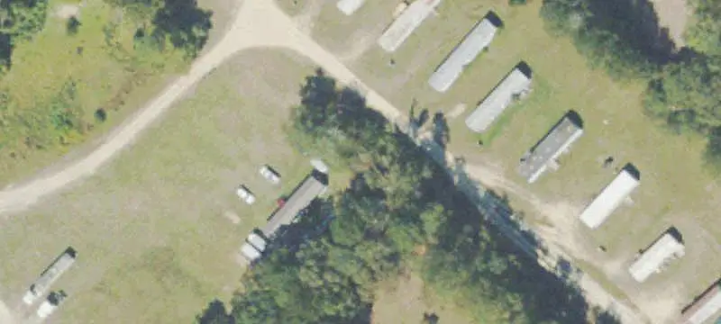 Convenience and Liquor Store Pair