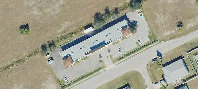12-Unit Flex Space Building