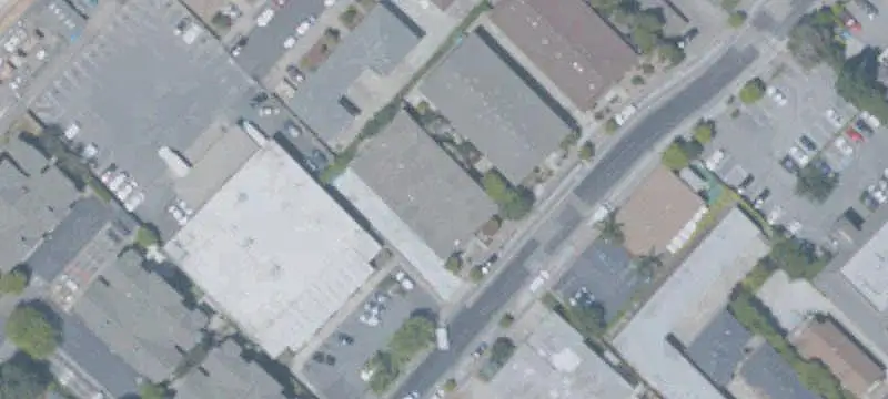 10-Unit Renovated Apartment Building