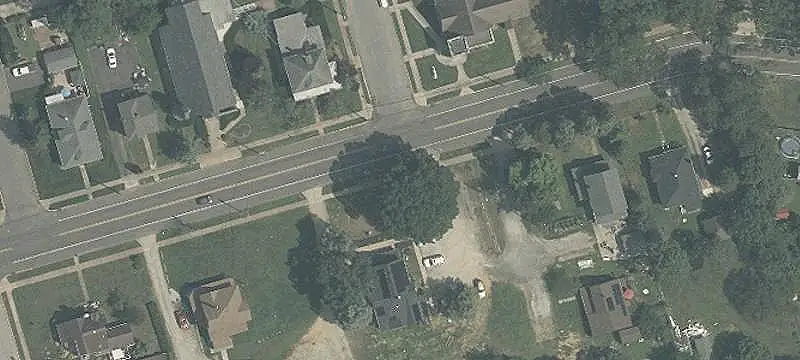 Triplex with Flexible Leases