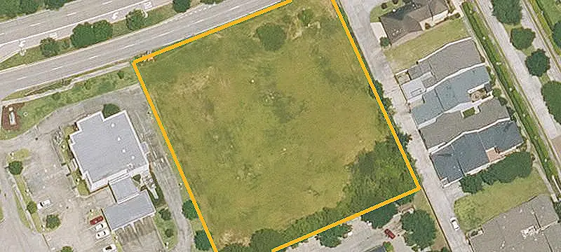 Commercial Land with Entry Drive