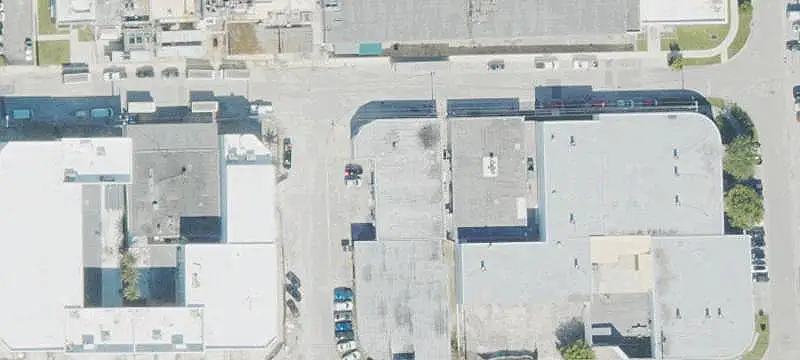 Air-Conditioned Warehouse with Office