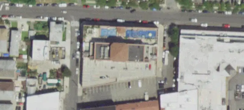 Block-Through Warehouse
