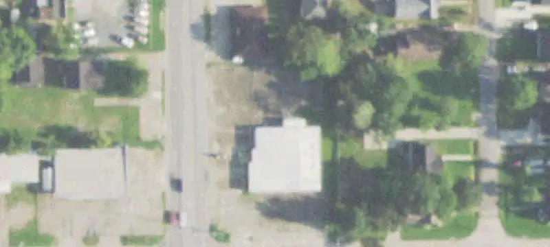 Flex Building on Corner Lot