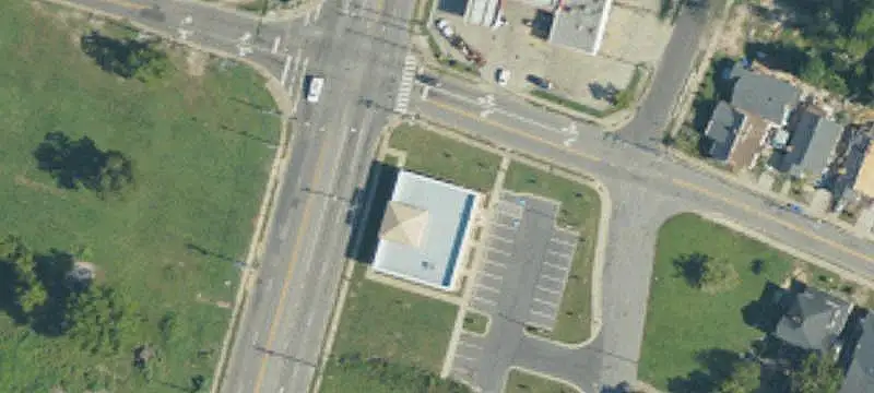 Three-Unit Retail Strip