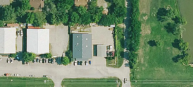 Flex Property with Secured Yard