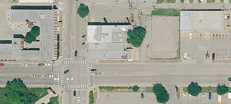 Remodeled Storefront with Warehouse