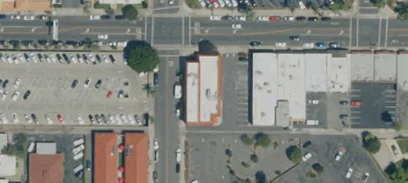 Single-Tenant Bank Branch