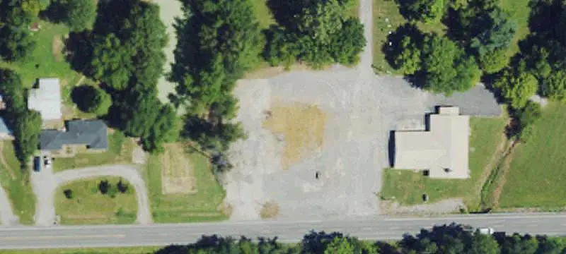 Flexible Commercial Building with Restaurant Infrastructure