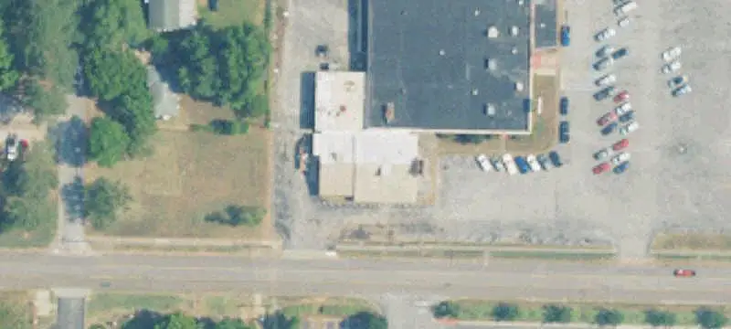 Single-Story Storefront Property