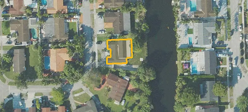 9-Bed Short-Term Rental Property