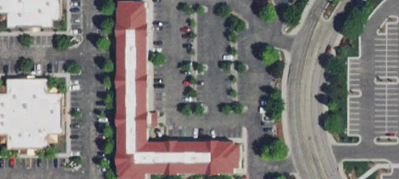 Single-Tenant Retail Space