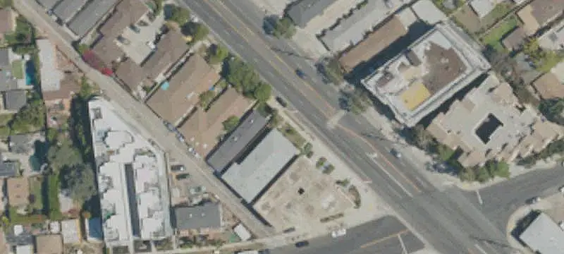 Six-Unit Apartment Building