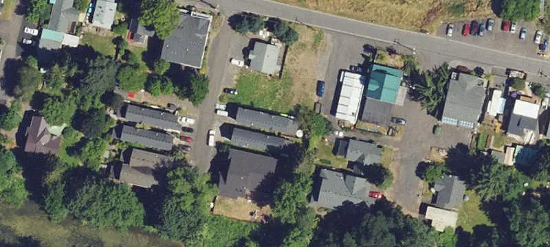 New Two-Unit Duplex