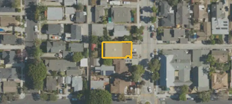 Remodeled Duplex with Garages