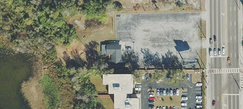 C-2 Automotive Land