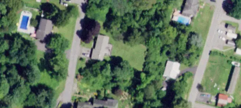 102 Monument Dr, Victory, NY 12871