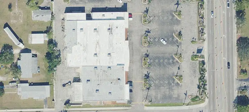 Shopping Center with National Anchor