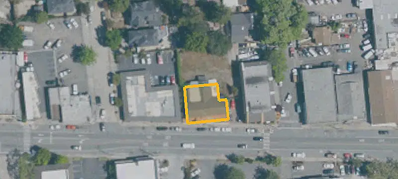Storefront Building with Mixed-Use Zoning
