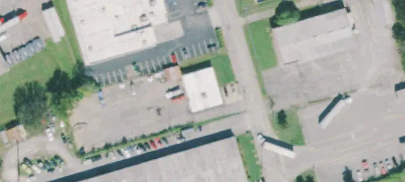 Fenced Flex Space with Drop Yard