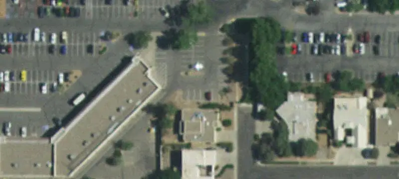 Multi-Tenant Shopping Center Buildings