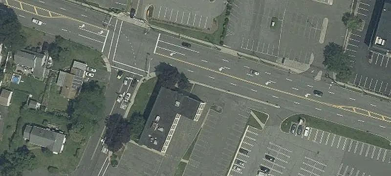 Tenant-Mix Shopping Center