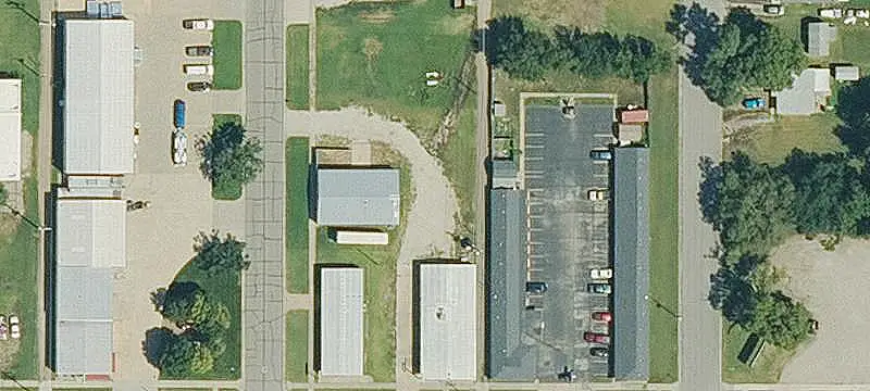 Flex Space with Garage