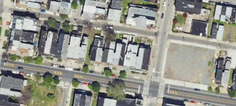 Triplex with Backyard