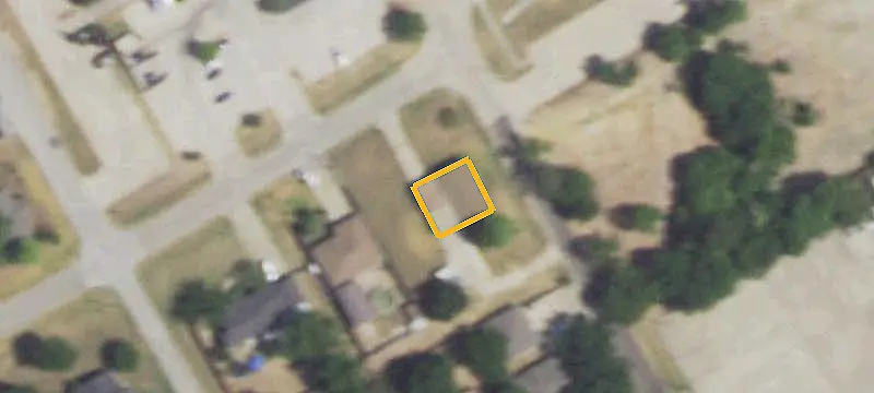 Commercial Land Near Shopping