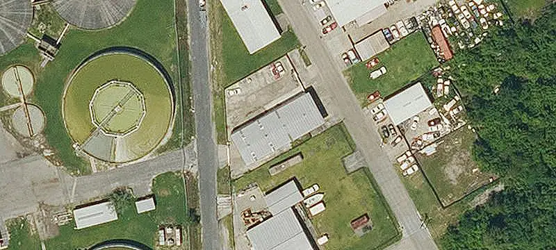 Flex Space with Fenced Yard