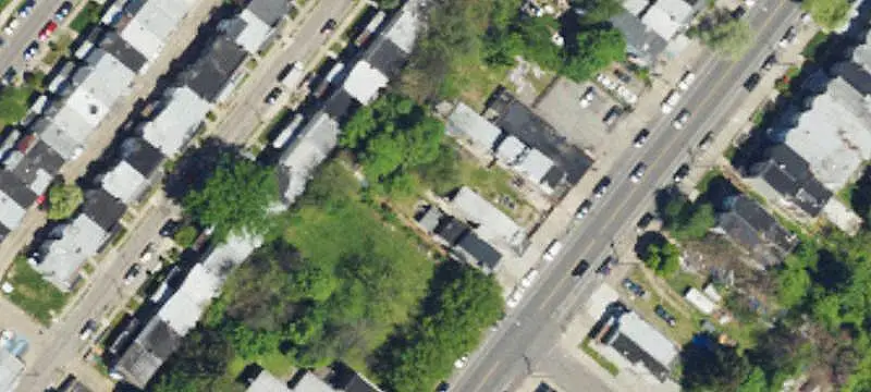Occupied 3-Unit Mixed-Use Property
