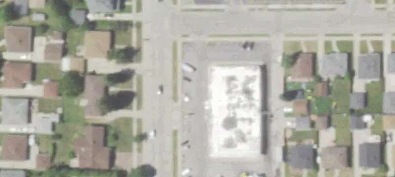 South-Building Shopping Center