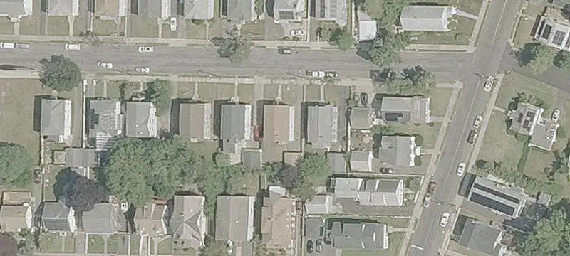 Two-Unit Duplex with Hardwood Floors