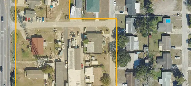 Newly Built Duplex with Garages