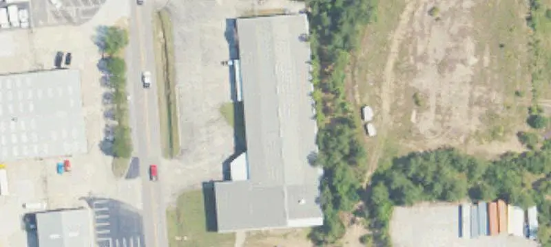 Insulated Warehouse with Loading Doors
