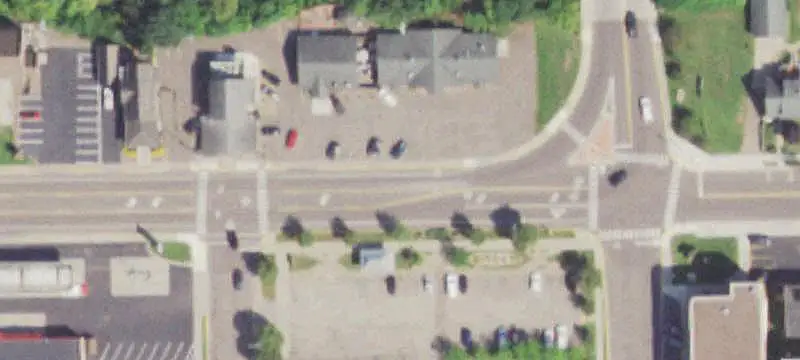 Three-Unit Retail Building