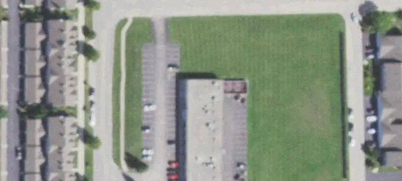 Strip Mall with 7 Eleven Anchor