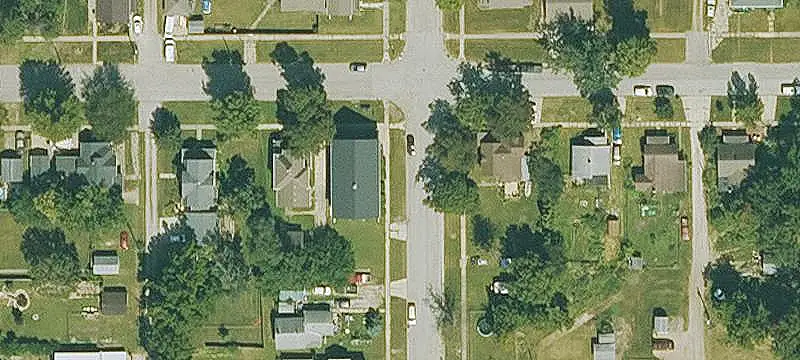 8-Unit Apartment Building