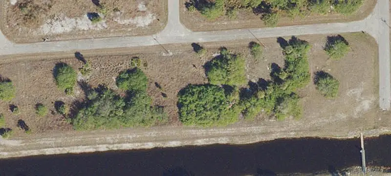 Land & Docks / Unimproved Land