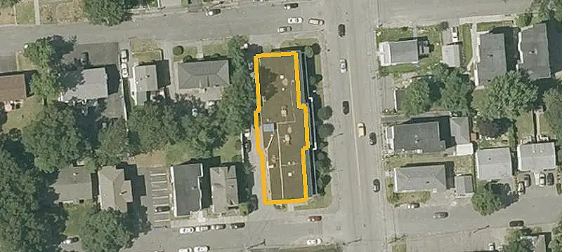 26-Unit Brick Apartment Building