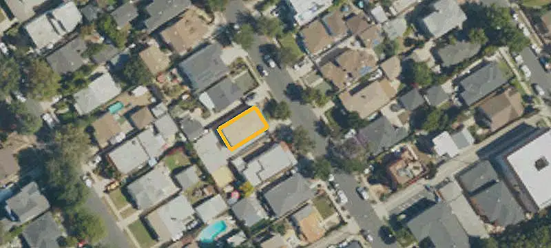 Remodeled Triplex with Gated Access