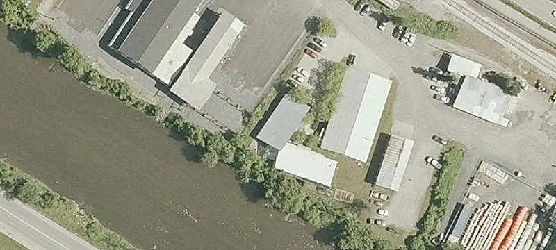 Three-Building Warehouse Property