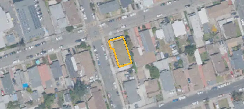 Four-Unit Corner Quadplex