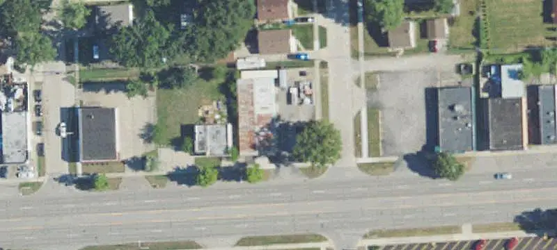 Flex Space with Fenced Lot