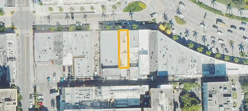 Two-Level Restaurant Property