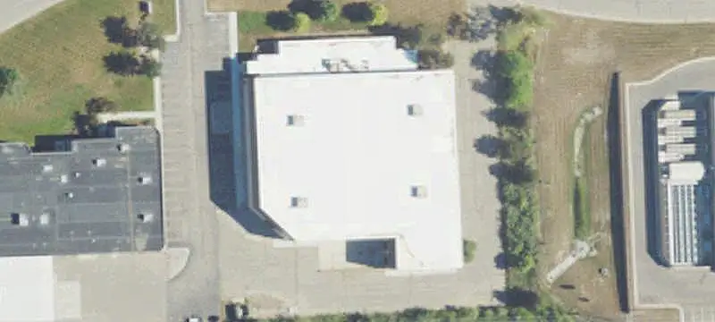 Freestanding Distribution Center