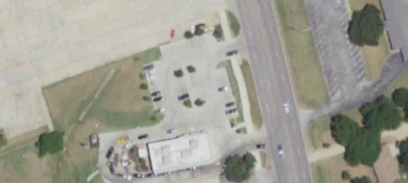Mixed-Use Property with Operating Area