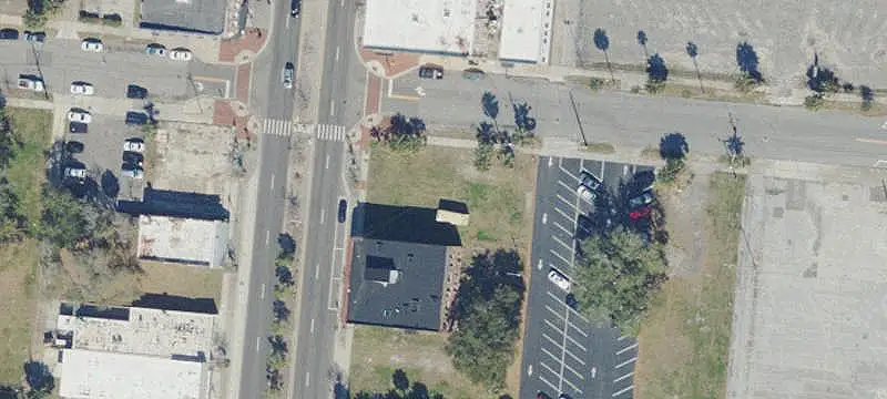 Vacant Commercial Lot