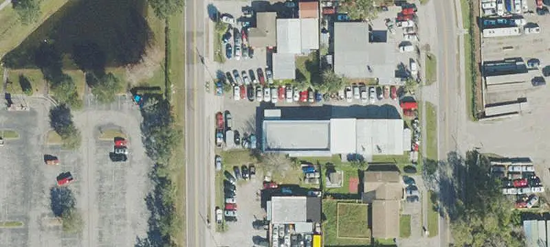 Collision Repair Shop with Service Bays