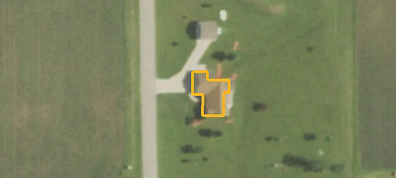 Lots & Acreage / Rural